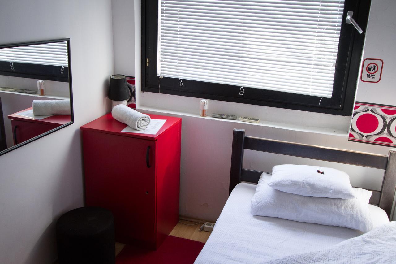 Hostel No9 ベオグラード エクステリア 写真